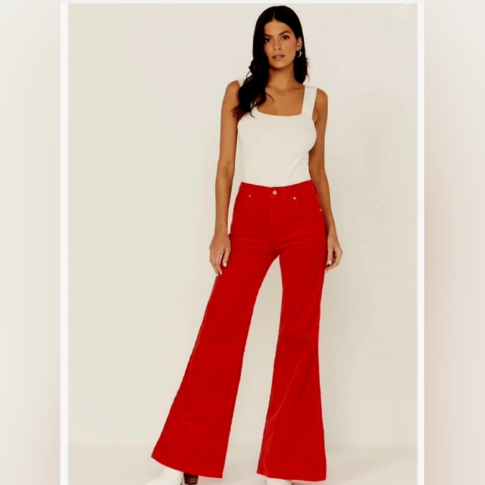 WRANGLER CORDUROY HIGH RISE FLARE JEANS RED NWT SIZE 27x30 WANDERER 622